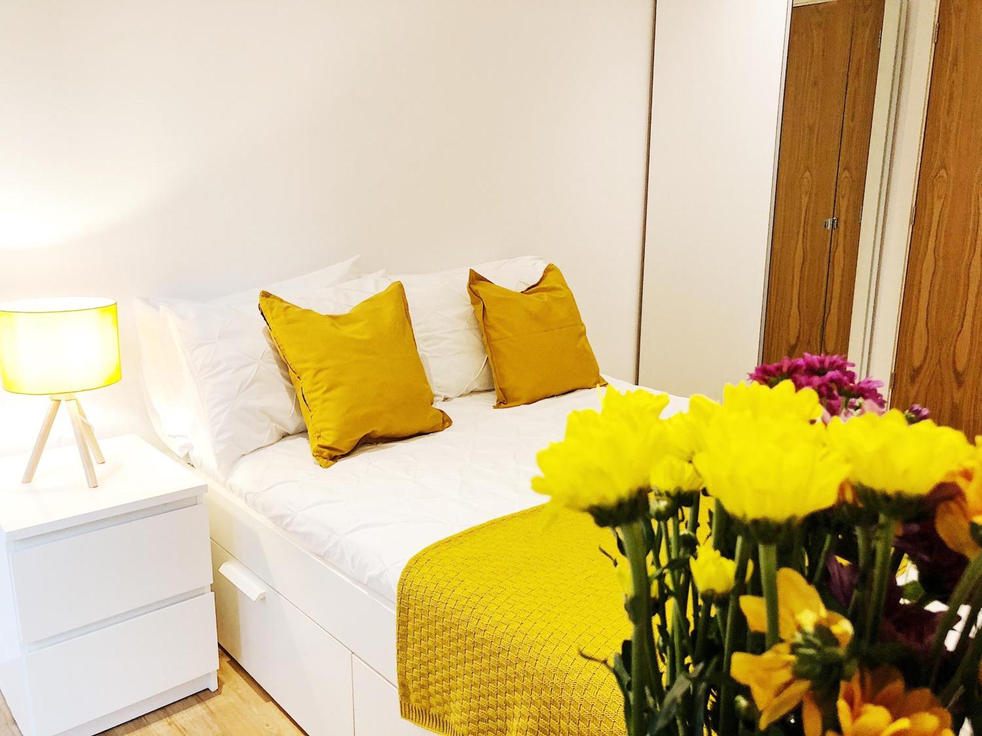Ekhaya Three Apartment Manchester Luaran gambar