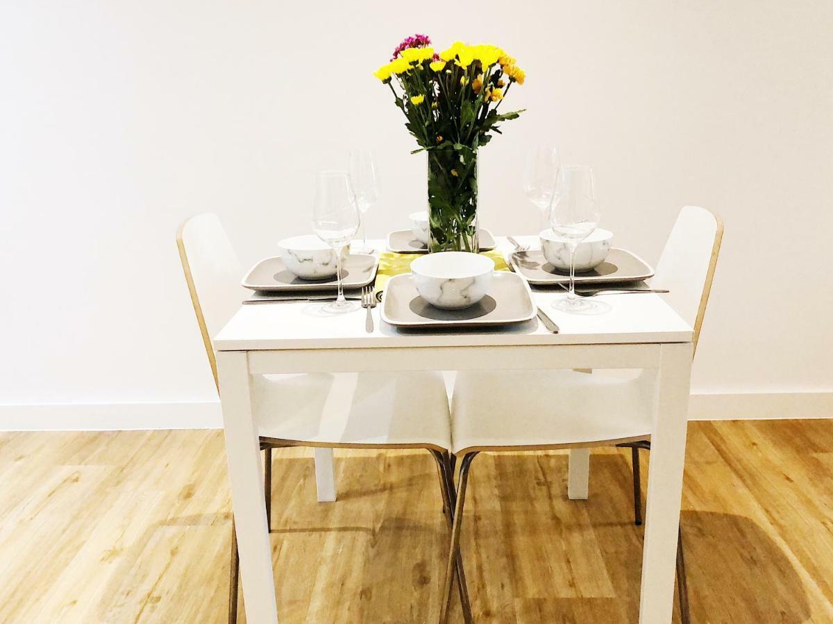 Ekhaya Three Apartment Manchester Luaran gambar