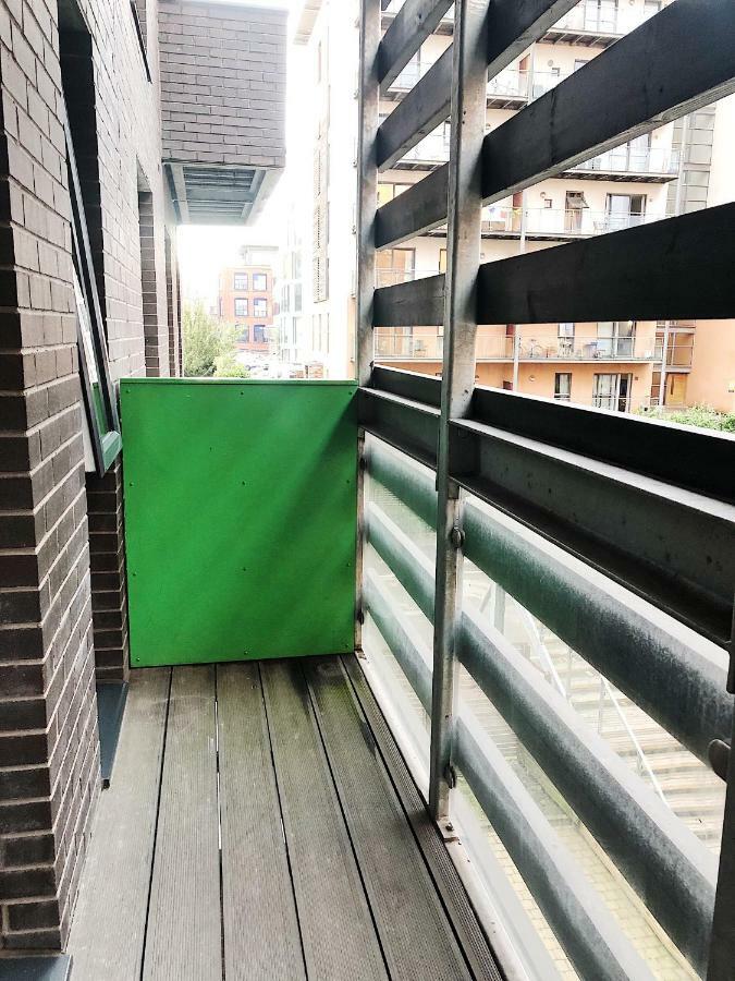 Ekhaya Three Apartment Manchester Luaran gambar